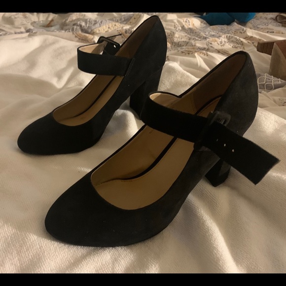 Shoes - Picture 9 of 14